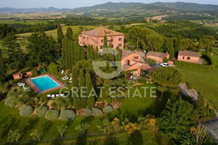 Casa con 6 locali in vendita in Località Cantagallina Alta, Castiglione Del Lago