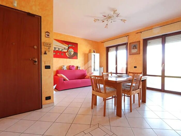Appartamento quadrilocale in vendita in Via Cesare Balbo, Martinsicuro