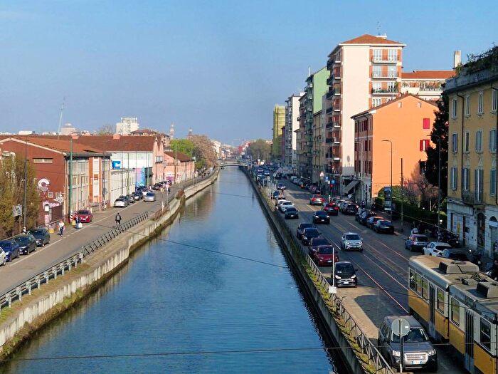 Appartamento trilocale in affitto in Via Carlo d'Adda, Navigli Darsena, Milano