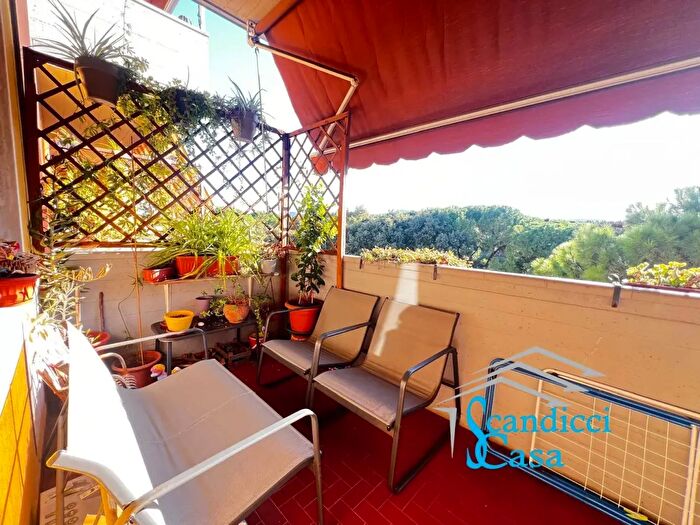 Appartamento con 5 locali in vendita in Via Respighi, Scandicci