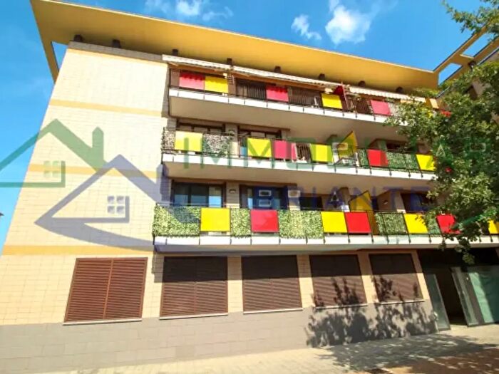 Appartamento trilocale in vendita in Via Piave, Somma Lombardo