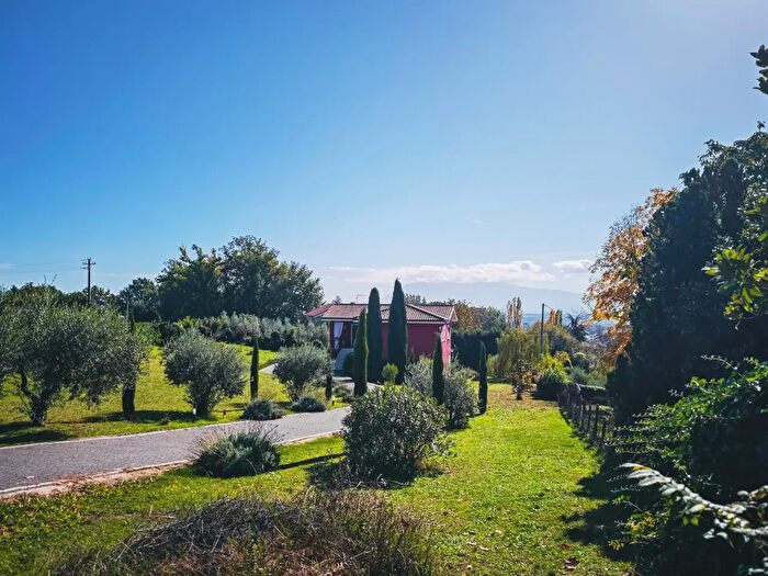 Casa con 5 locali in vendita in Via Valmontone, Genazzano