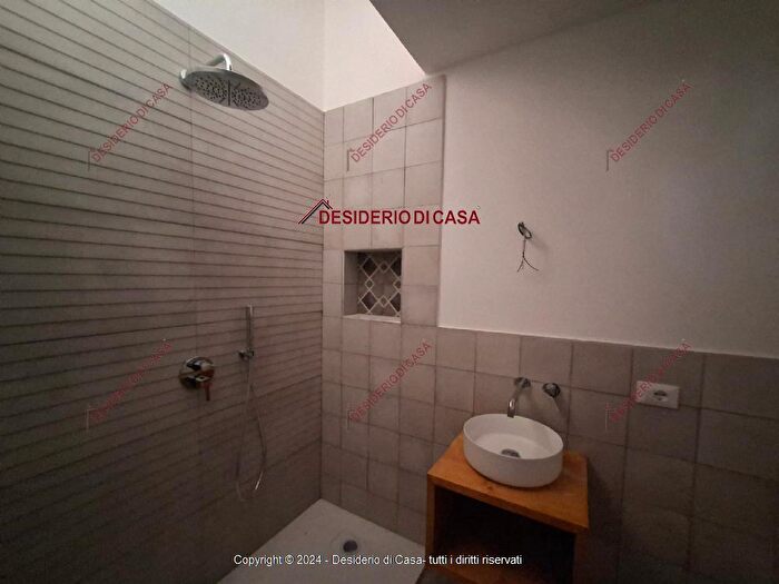 Appartamento quadrilocale in affitto in Via Busalacchi Santa Flavia Pa Italia, Santa Flavia