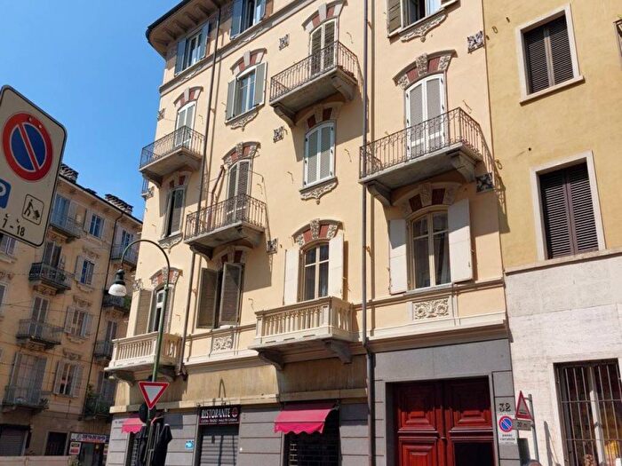 Appartamento bilocale in affitto in Via Germanasca, Cenisia, Torino