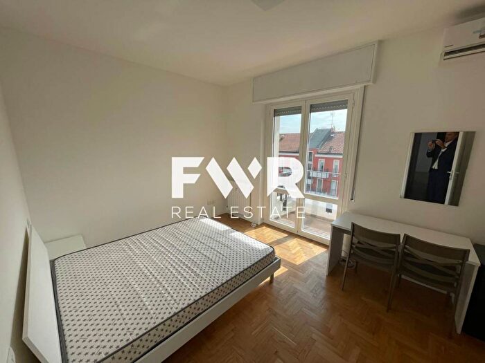 Appartamento bilocale in affitto in Via Andrea Maffei, Montenero, Milano