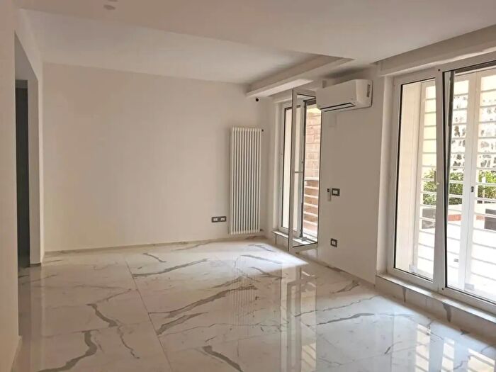 Appartamento quadrilocale in vendita in Via Attilio Pratella, Napoli