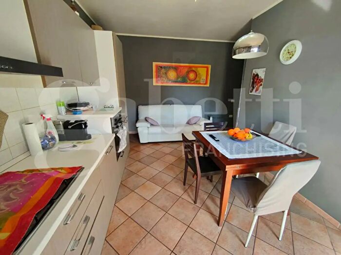 Appartamento trilocale in vendita in Assemini