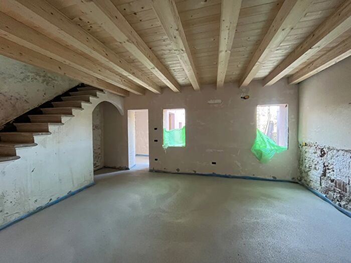 Casa trilocale in vendita in Via Cavour Este, Este