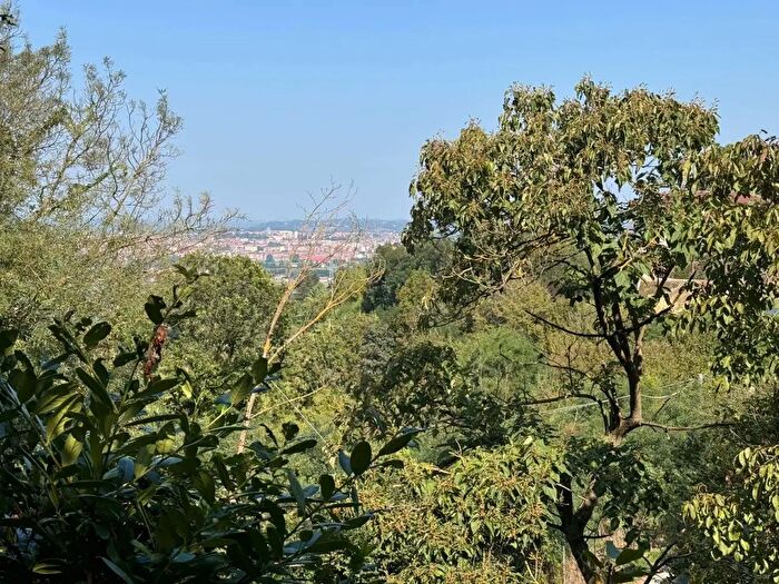 Casa quadrilocale in vendita in Bricco Gianotti, Asti