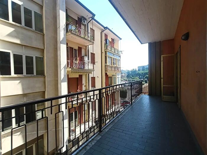 Appartamento con 5 locali in vendita in Via Iannacchini, Avellino