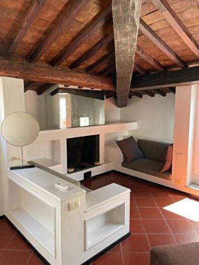 Appartamento trilocale in affitto in Piazza dOgnissanti, Borgo Ognissanti Il Prato, Firenze