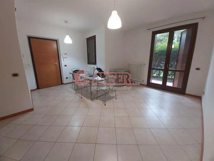 Appartamento bilocale in vendita in Via Cortisella Lecco, Lecco