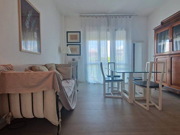 Appartamento quadrilocale in vendita in Viale Giugno, Milano Marittima, Cervia