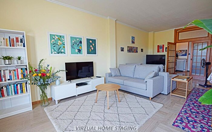 Appartamento con 5 locali in vendita in Via San Bernolfo, Mondovi