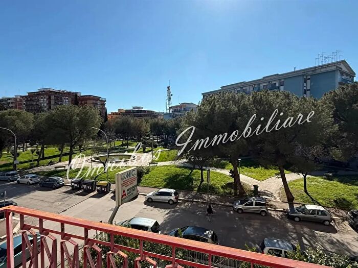 Appartamento con 5 locali in vendita in Foggia