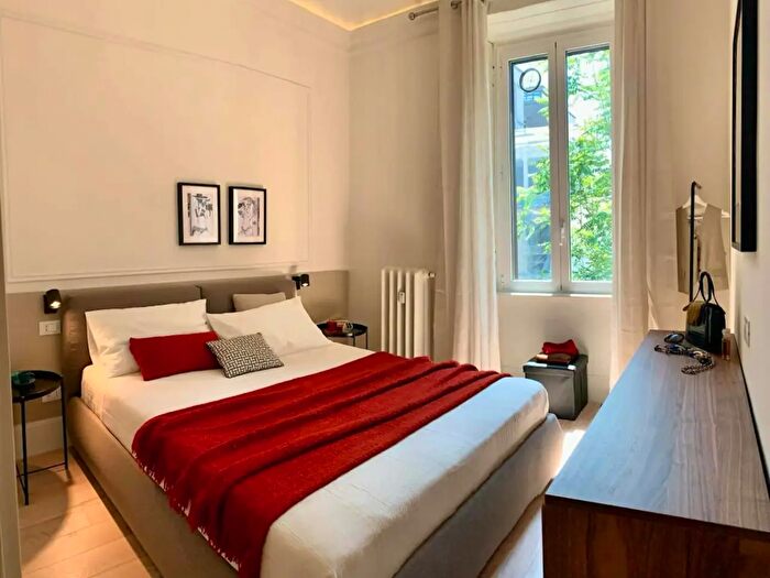 Appartamento monolocale in affitto in Via Achille Zezon, Milano