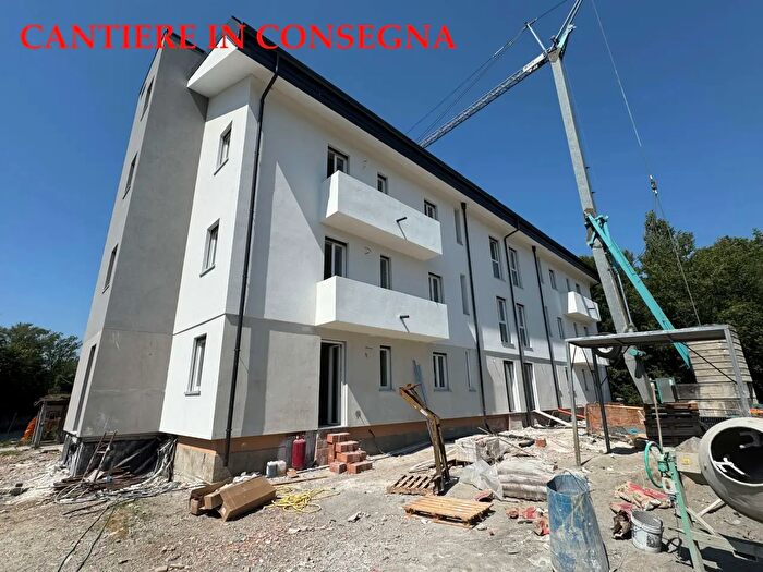 Appartamento trilocale in vendita in Via XXIV Maggio, Lentate Sul Seveso