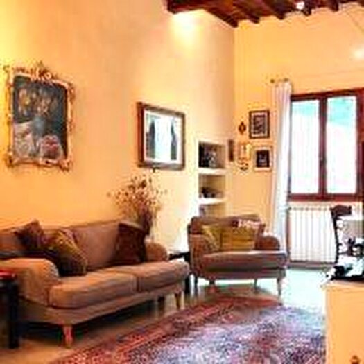 Appartamento trilocale in affitto in VIA DELL'AGNOLO, Sant'Ambrogio, Firenze