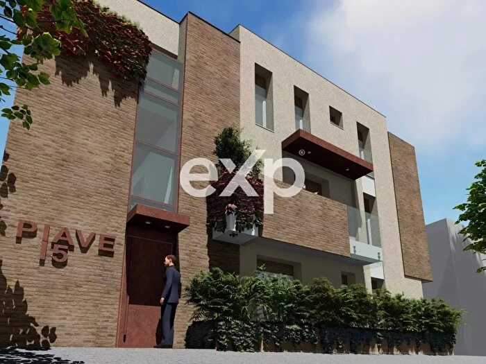 Appartamento quadrilocale in vendita in Via Piave, Fano