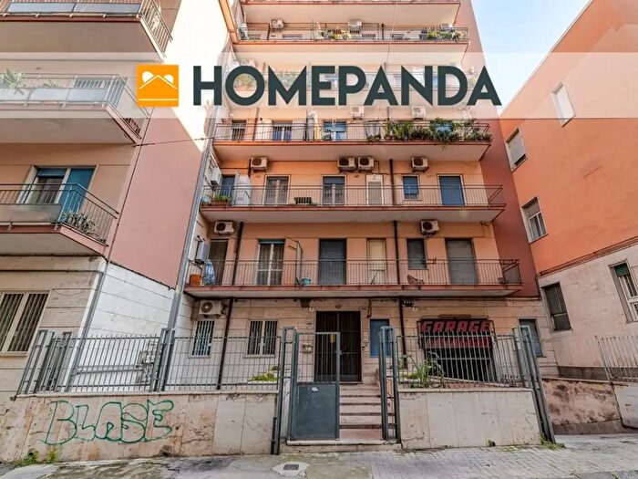 Appartamento quadrilocale in vendita in Via San Vito, Catania