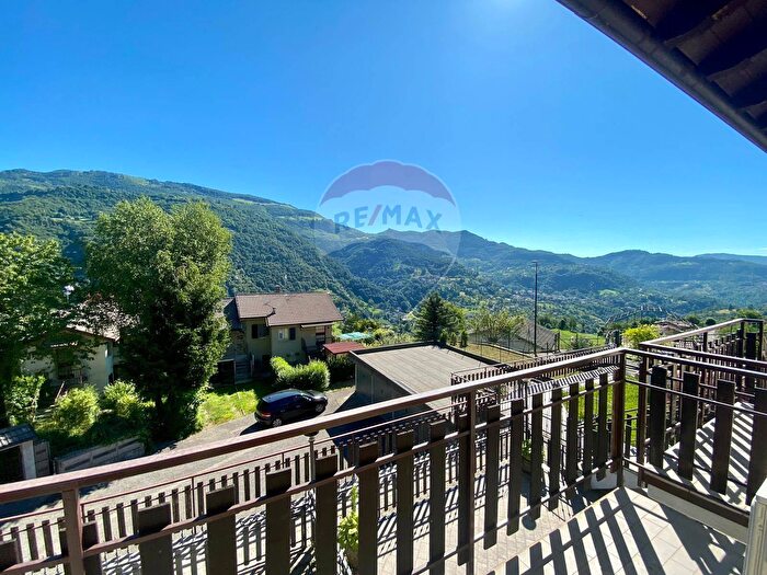 Appartamento trilocale in vendita in Rota DImagna