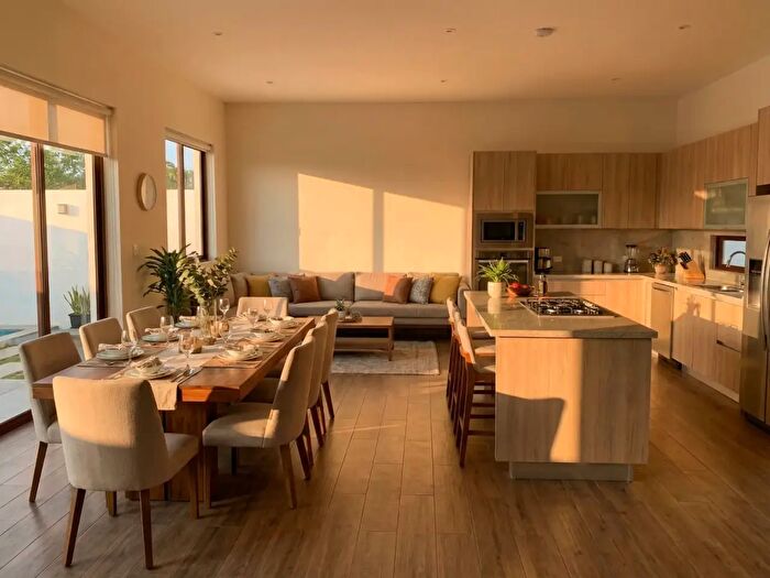 Casa con 6 locali in vendita in Via Campese Ceriale, Ceriale