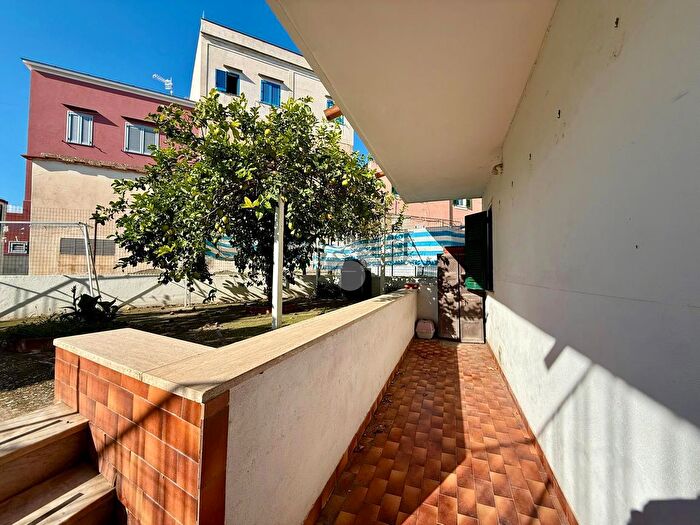 Appartamento trilocale in vendita in Via del Faro, Procida