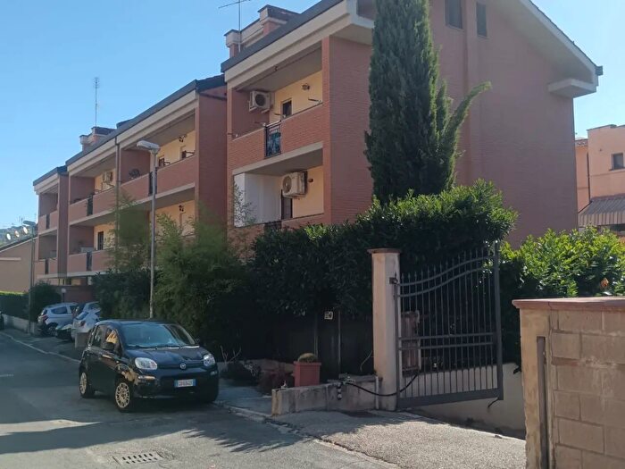 Appartamento monolocale in vendita in Via delle Viole, Castel Gandolfo