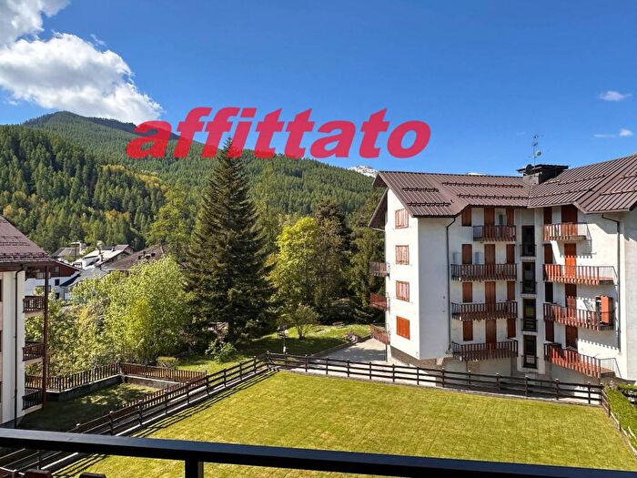 Appartamento bilocale in affitto in Via Luigi Einaudi, Centro, Bardonecchia