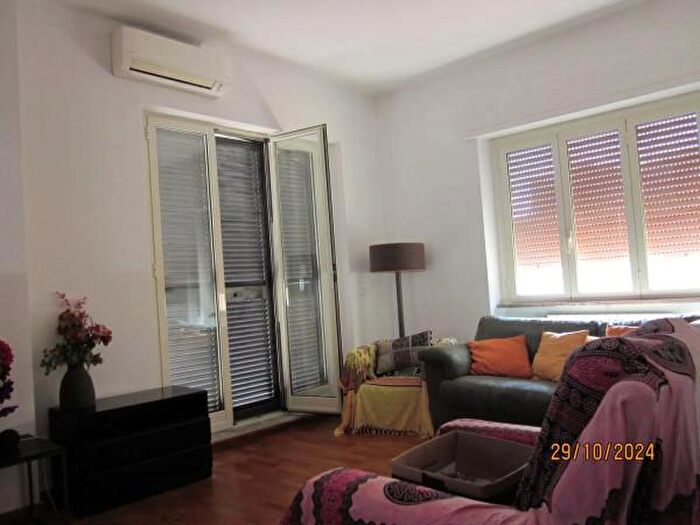 Appartamento quadrilocale in vendita in Via Sardegna, Grosseto