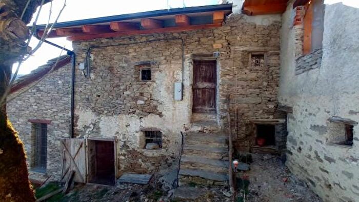 Casa monolocale in vendita in Borgata Dragoniere, Sampeyre