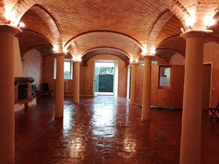 Appartamento con 5 locali in affitto in Strada San Martino, San Martino Sinzano, Collecchio