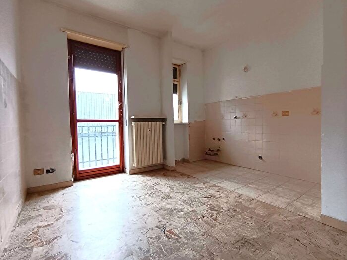 Appartamento con 6 locali in vendita in Via Marengo, Alessandria