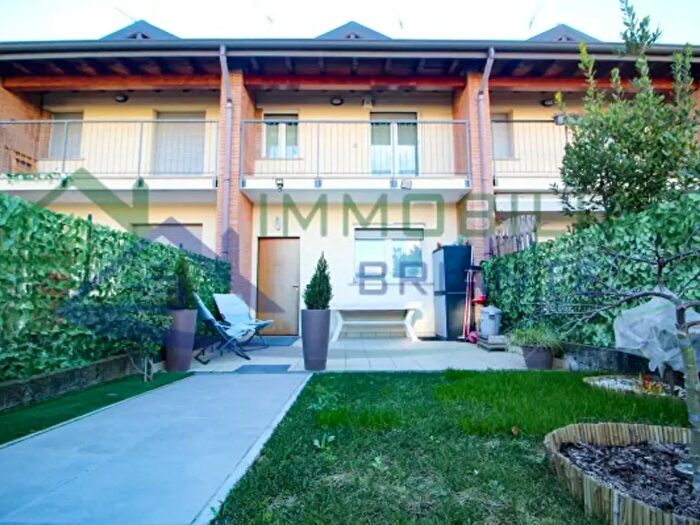 Casa trilocale in vendita in Via Galileo Galilei, Somma Lombardo