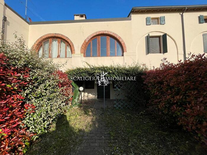 Appartamento monolocale in affitto in Via Linale, Belfiore