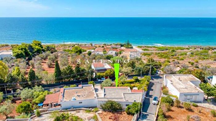 Casa quadrilocale in vendita in Strada Comunale Pozzo Fasulo, Patu