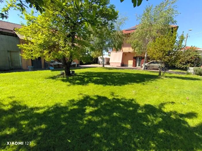 Casa con 6 locali in vendita in Barbania