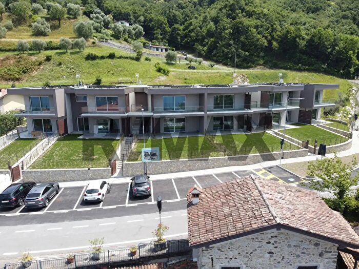 Casa quadrilocale in vendita in Via Camontaro C, Sulzano