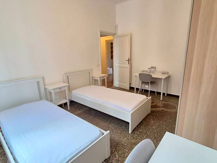 Appartamento quadrilocale in affitto in Via Michele Novaro, San Fruttuoso, Genova