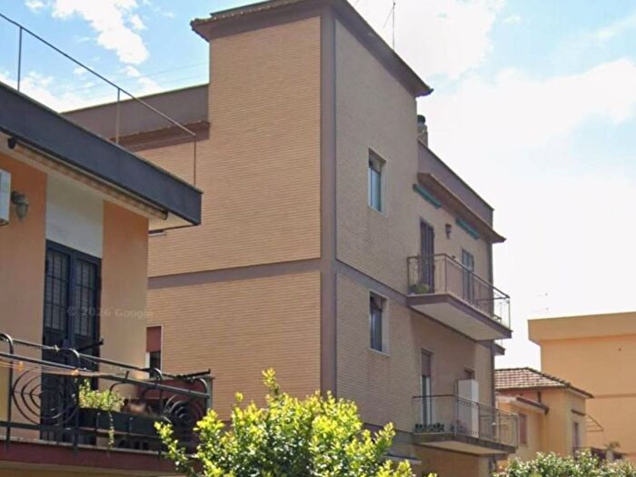 Appartamento con 5 locali in affitto in Via Davide Albertario, Tor de' Cenci, Roma