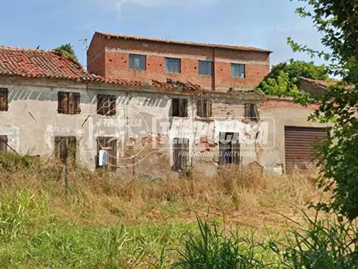 Casa con 5 locali in vendita in Via Casalveghe Concadirame, Rovigo