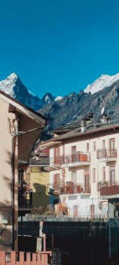 Appartamento trilocale in vendita in Via Nino Costa, Ceres