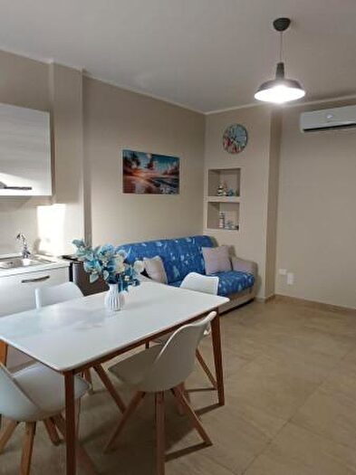 Appartamento trilocale in affitto in Villaggio Campo di Venere, Simeri Crichi