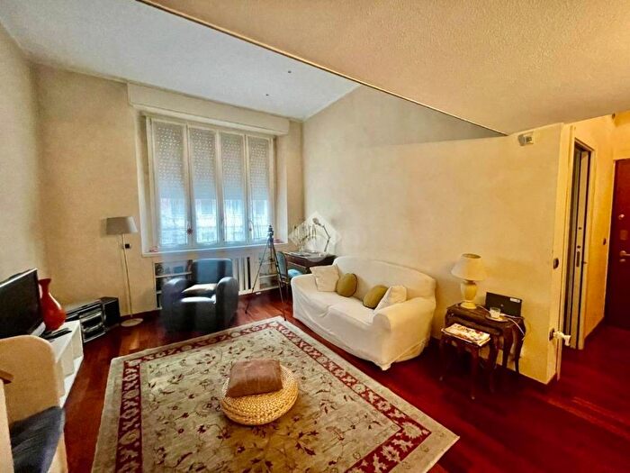 Appartamento trilocale in affitto in Via Giuseppe Meda, Pezzotti Meda, Milano