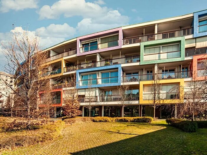 Appartamento quadrilocale in vendita in Via Giuseppe Garibaldi, Desio