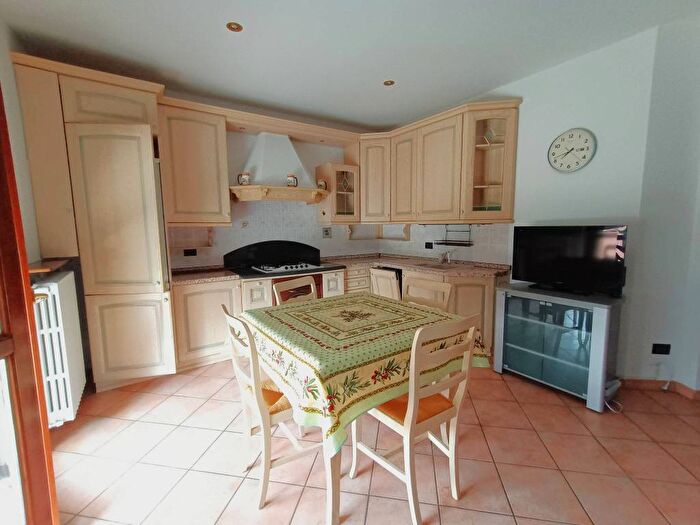 Appartamento trilocale in affitto in Via dei Sospiri, Centro, Carmagnola