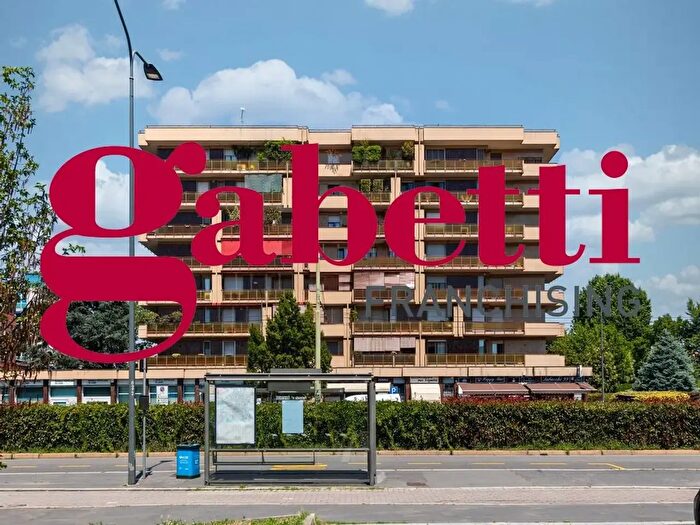 Appartamento con 5 locali in vendita in Via Mecenate, Milano