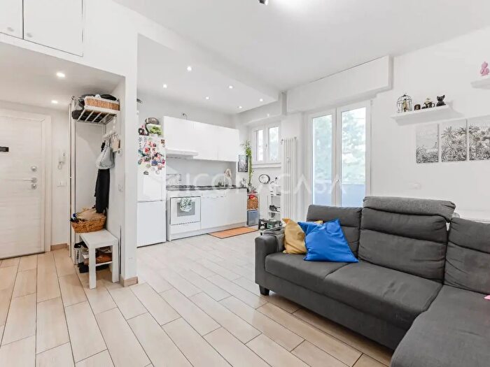 Appartamento bilocale in vendita in Viale Ungheria, Milano