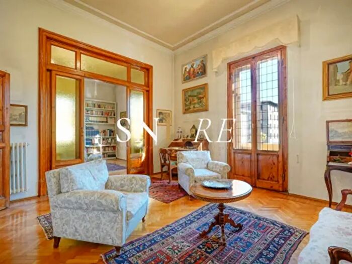 Appartamento con 6 locali in vendita in Piazza della Vittoria, Firenze