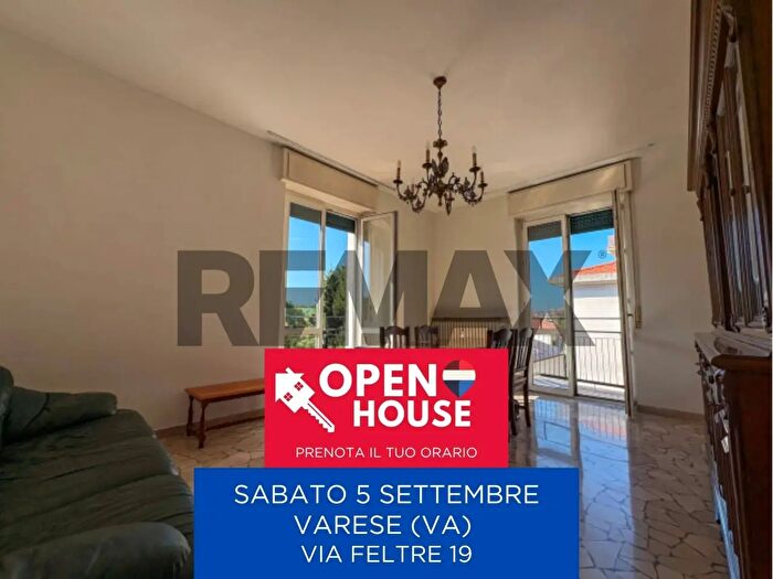 Appartamento trilocale in vendita in Via Feltre, Varese